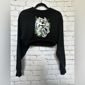 Darc Sport She Wolves Sz Small Black Botanical Cropped Long Sleeve Pullover